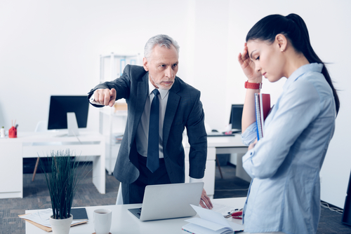 Le respect est mutuel au travail, donc tout le monde est sur le même pied d'égalité, les responsables ne font pas la loi.