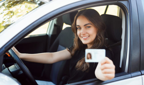 Une aide au permis B possible pour les jeunes 18-25 en insertion